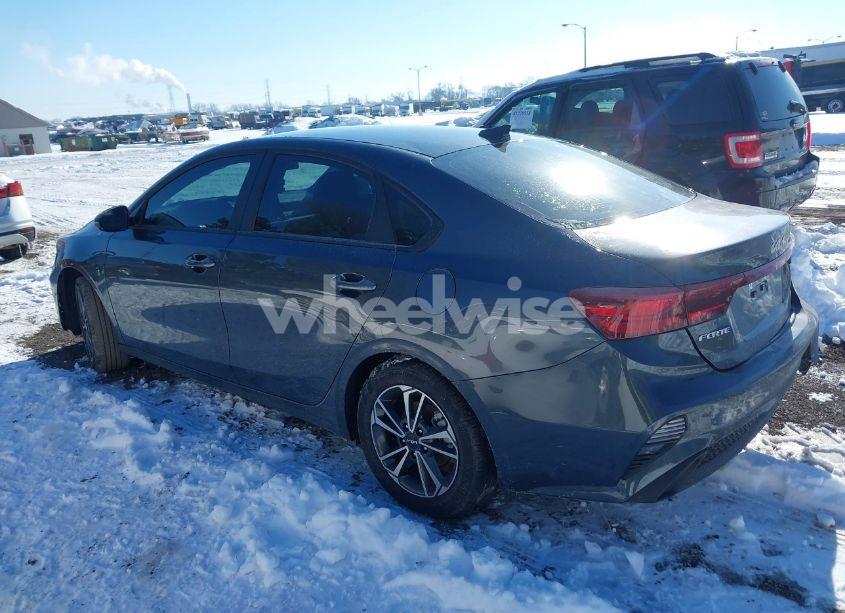 Photo 3 of 2024 Kia Forte LXS (VIN 3KPF24AD8RE773123)