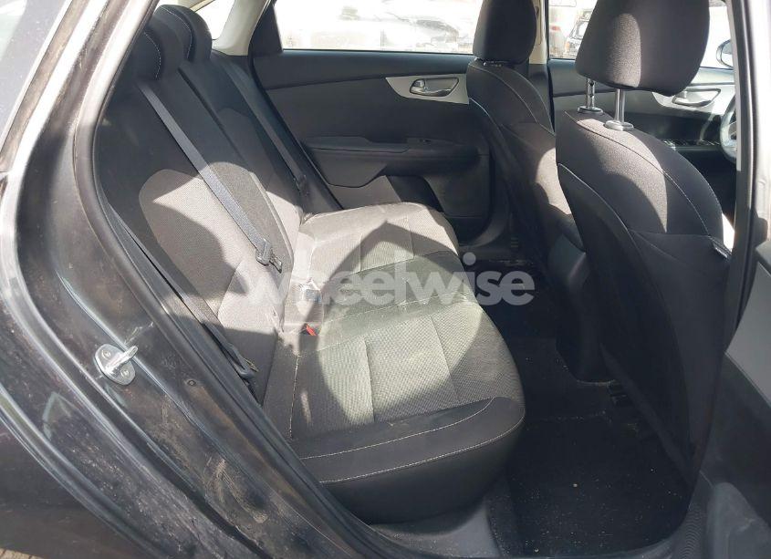 Photo 8 of 2024 Kia Forte LXS (VIN 3KPF24AD8RE784820)