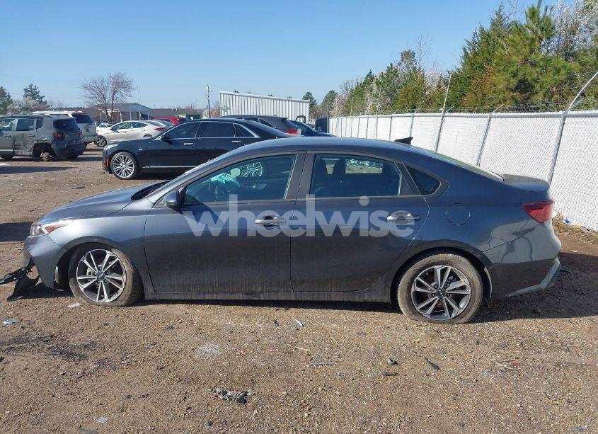 Photo 14 of 2024 Kia Forte LXS (VIN 3KPF24AD8RE793792)