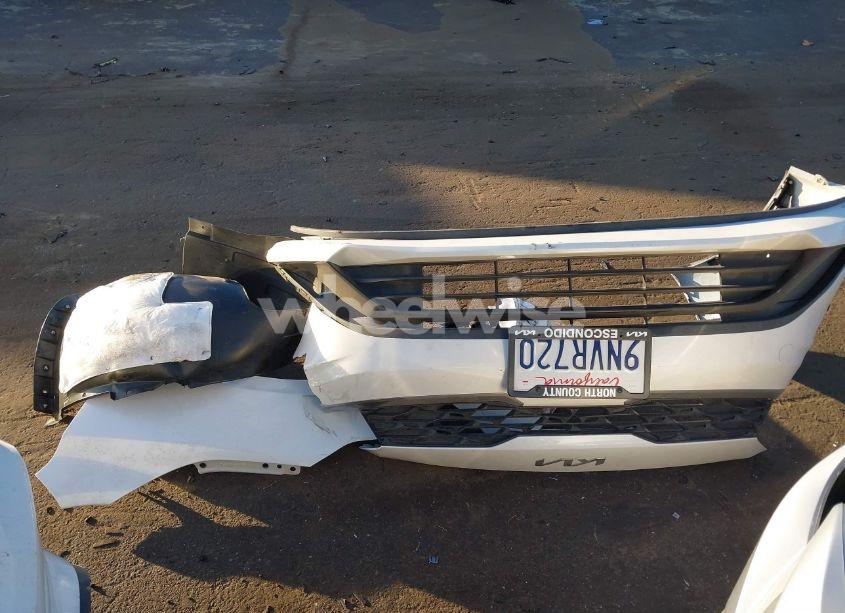 Photo 12 of 2024 Kia Forte LXS (VIN 3KPF24AD8RE795686)