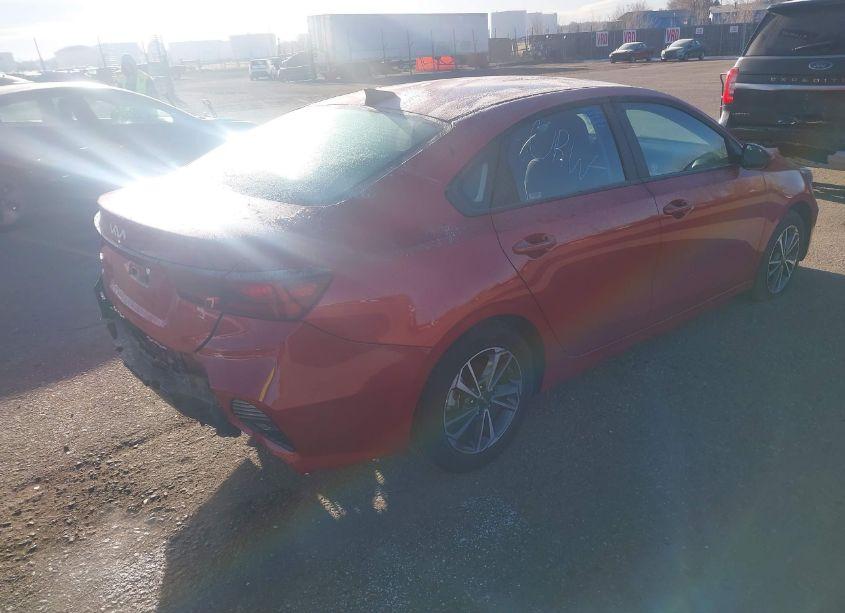 Photo 4 of 2024 Kia Forte LXS (VIN 3KPF24AD8RE796630)