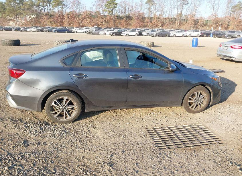 Photo 13 of 2024 Kia Forte LXS (VIN 3KPF24AD8RE810218)