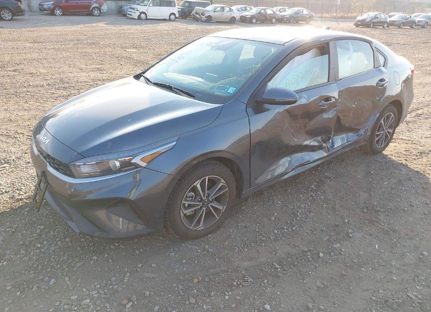 Photo 2 of 2024 Kia Forte LXS (VIN 3KPF24AD8RE810218)