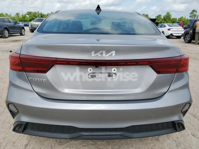 Photo 10 of 2024 KIA FORTE LX (VIN 3KPF24AD8RE815922)