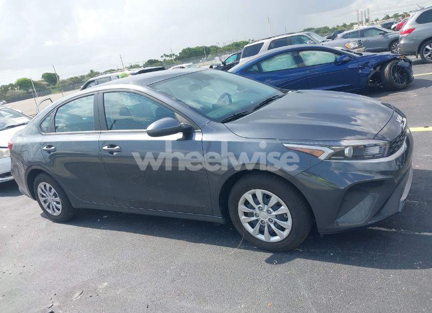 Photo 13 of 2024 Kia Forte LX (VIN 3KPF24AD8RE822160)