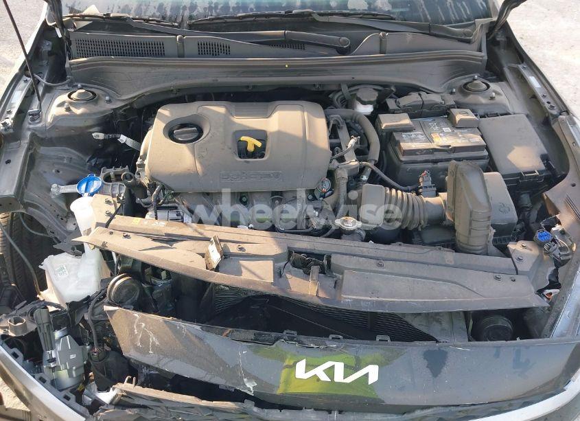 Photo 10 of 2024 Kia Forte LXS (VIN 3KPF24AD8RE824815)