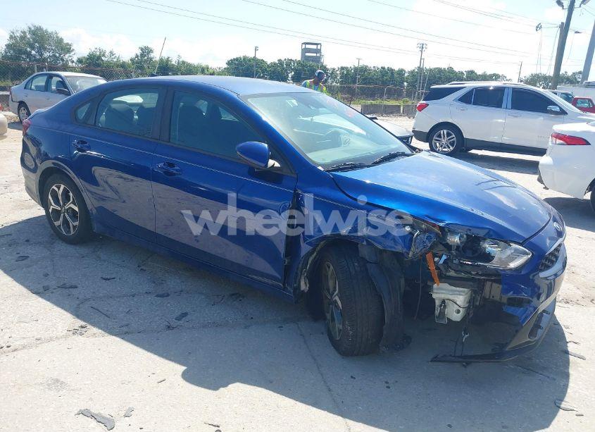 2019 Kia Forte LXS (VIN 3KPF24AD9KE006337) main photo