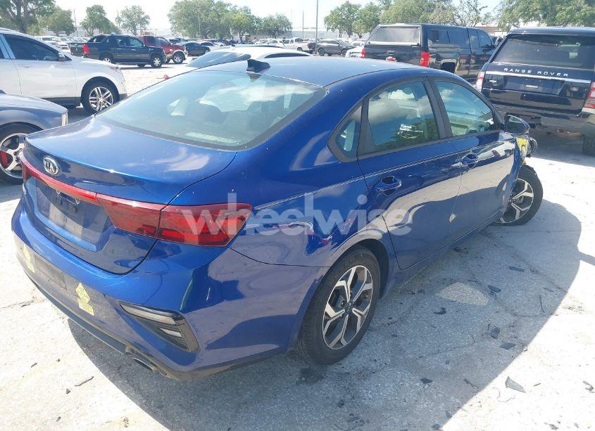 Photo 4 of 2019 Kia Forte LXS (VIN 3KPF24AD9KE006337)