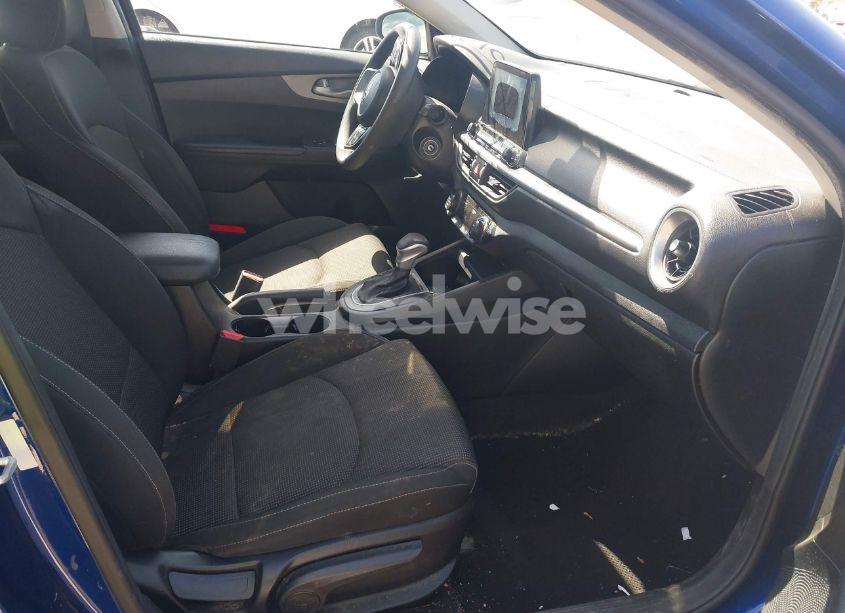 Photo 5 of 2019 Kia Forte LXS (VIN 3KPF24AD9KE006337)