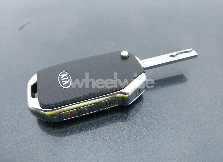 Photo 11 of 2019 Kia Forte LXS (VIN 3KPF24AD9KE036213)