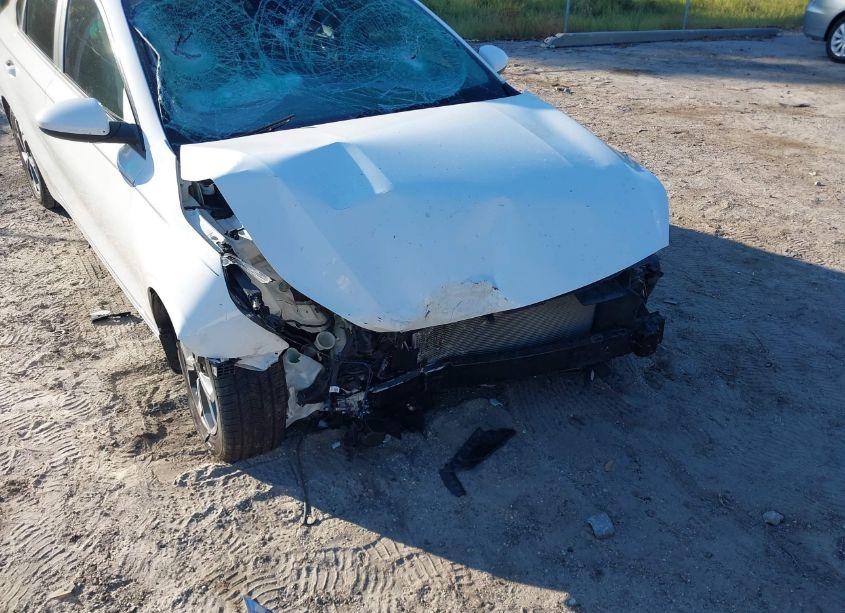 Photo 6 of 2019 Kia Forte LXS (VIN 3KPF24AD9KE042190)