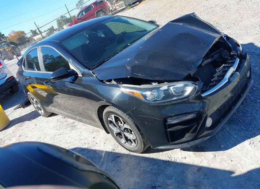 2019 Kia Forte LXS (VIN 3KPF24AD9KE066232) main photo