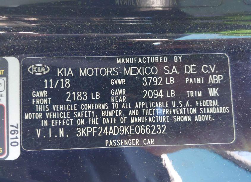 Photo 9 of 2019 Kia Forte LXS (VIN 3KPF24AD9KE066232)