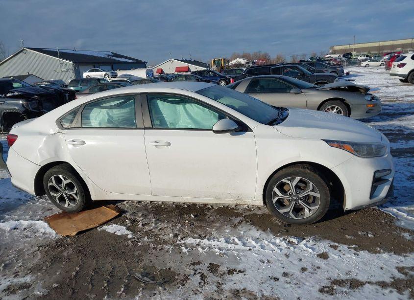 Photo 13 of 2019 Kia Forte LXS (VIN 3KPF24AD9KE077232)