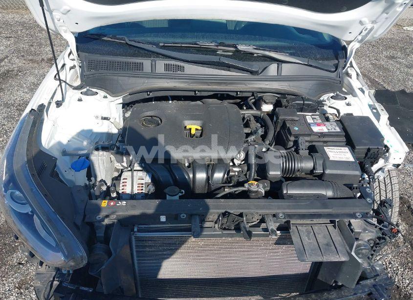 Photo 10 of 2019 Kia Forte LXS (VIN 3KPF24AD9KE095228)