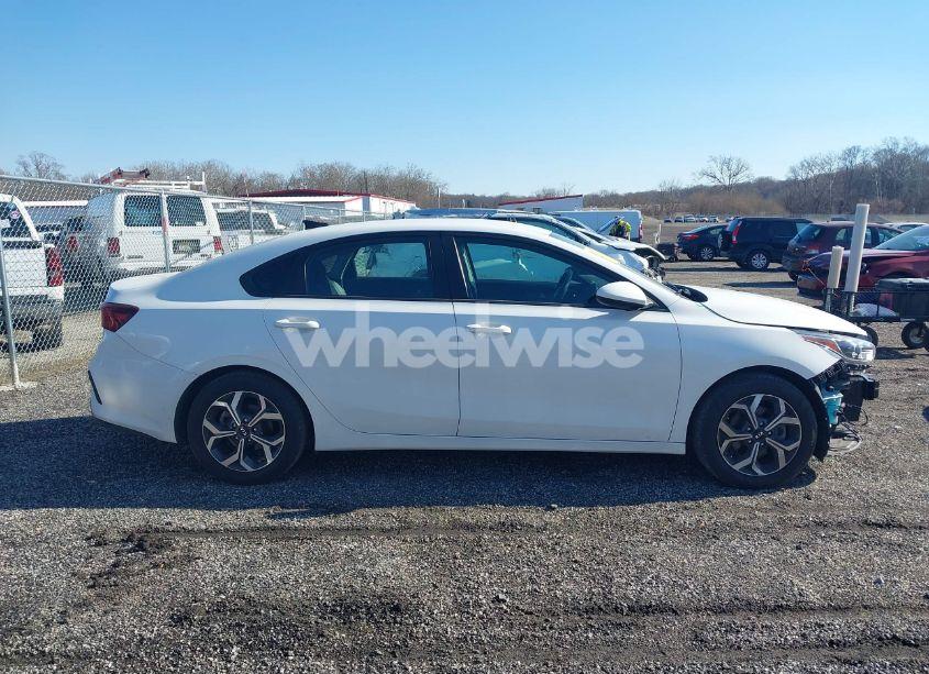 Photo 14 of 2019 Kia Forte LXS (VIN 3KPF24AD9KE095228)