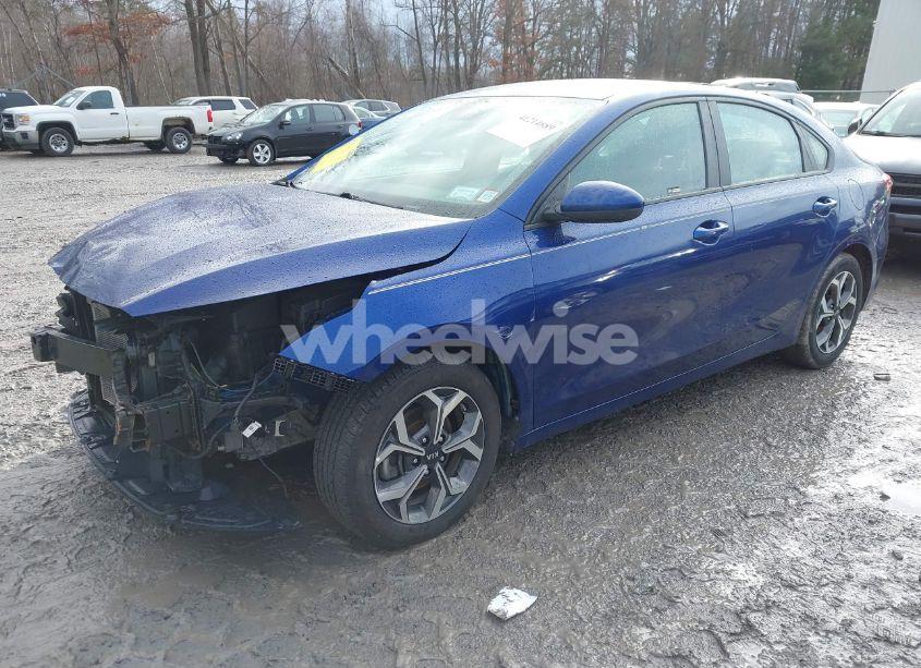 Photo 2 of 2020 Kia Forte LXS (VIN 3KPF24AD9LE161097)