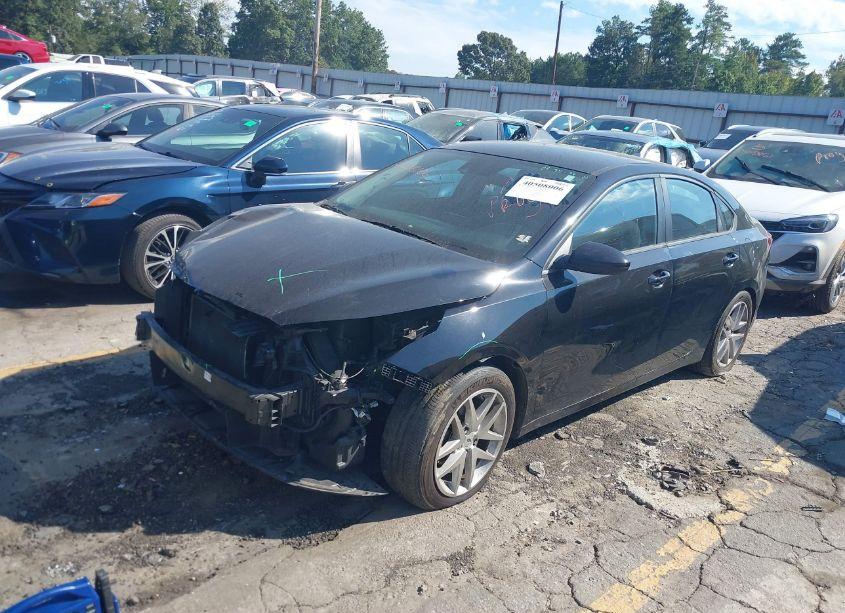 Photo 2 of 2020 Kia Forte FE (VIN 3KPF24AD9LE190843)