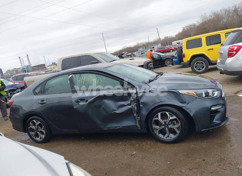 Photo 13 of 2020 Kia Forte LXS (VIN 3KPF24AD9LE204708)