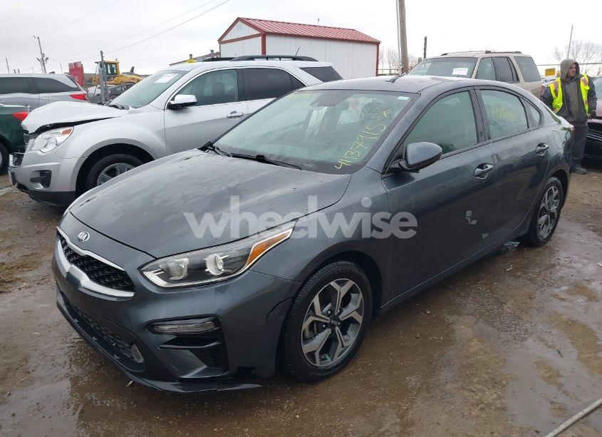 Photo 2 of 2020 Kia Forte LXS (VIN 3KPF24AD9LE204708)