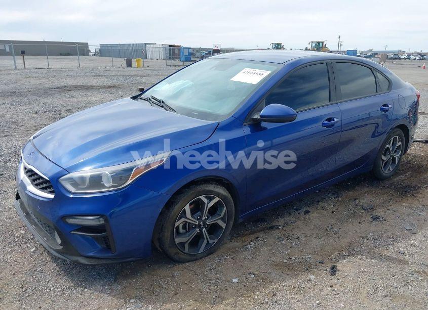 Photo 2 of 2020 Kia Forte LXS (VIN 3KPF24AD9LE204823)