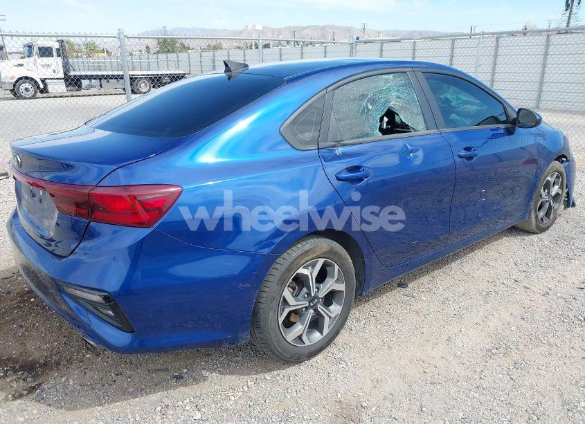 Photo 4 of 2020 Kia Forte LXS (VIN 3KPF24AD9LE204823)