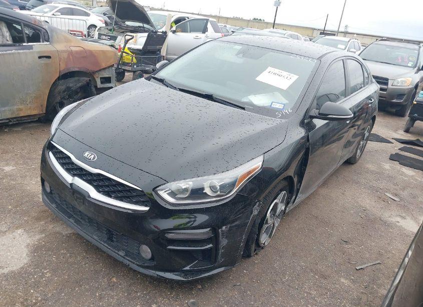 Photo 2 of 2020 Kia Forte LXS (VIN 3KPF24AD9LE215496)