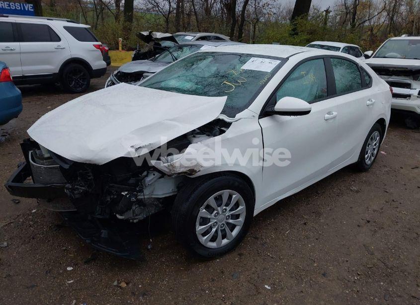 Photo 2 of 2021 Kia Forte FE (VIN 3KPF24AD9ME266451)