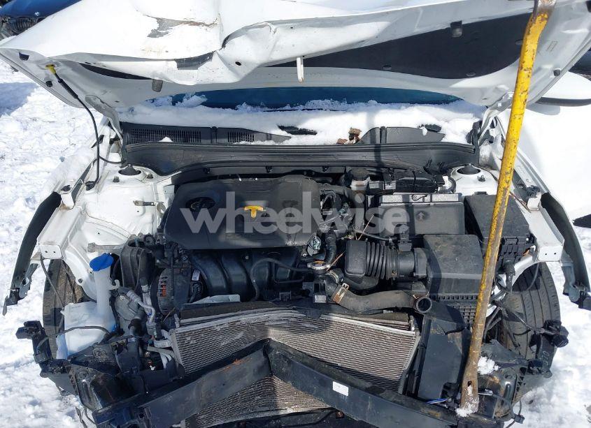 Photo 10 of 2021 Kia Forte LXS (VIN 3KPF24AD9ME292385)