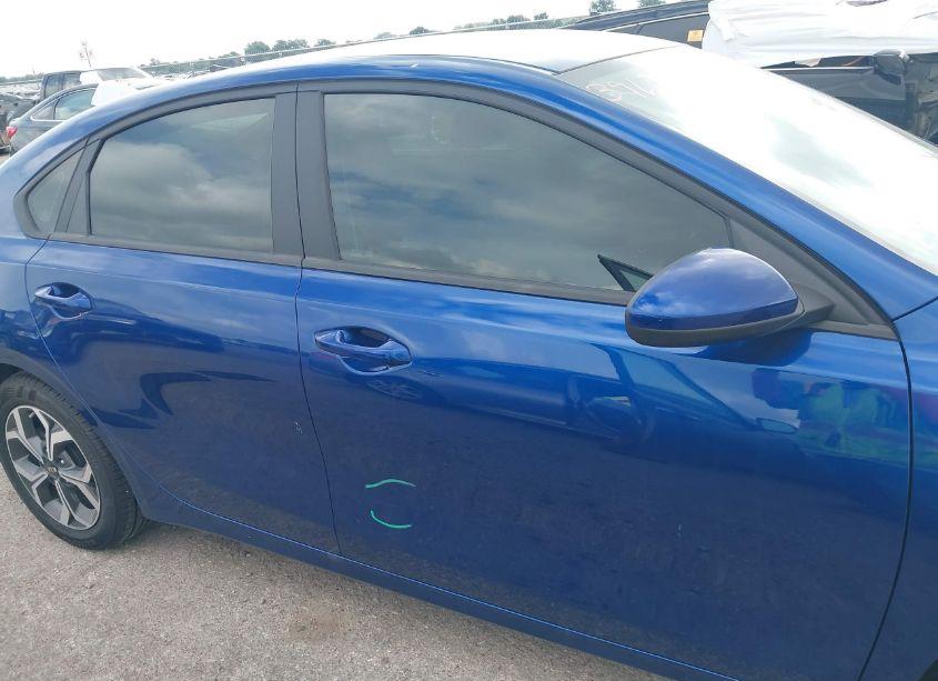 Photo 13 of 2021 Kia Forte LXS (VIN 3KPF24AD9ME295366)