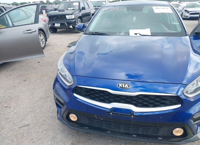 Photo 6 of 2021 Kia Forte LXS (VIN 3KPF24AD9ME295366)