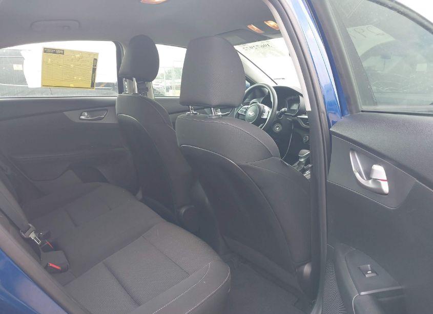 Photo 8 of 2021 Kia Forte LXS (VIN 3KPF24AD9ME295366)