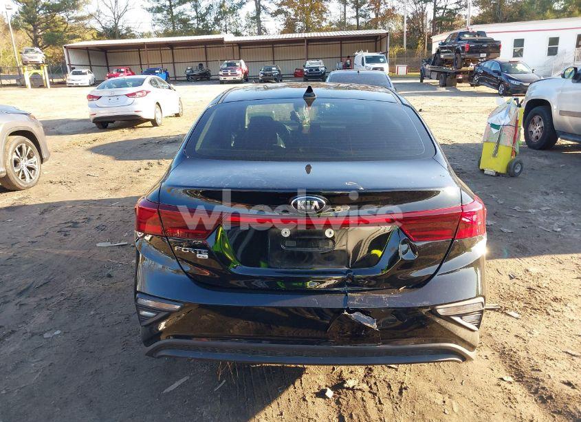 Photo 16 of 2021 Kia Forte FE (VIN 3KPF24AD9ME299384)