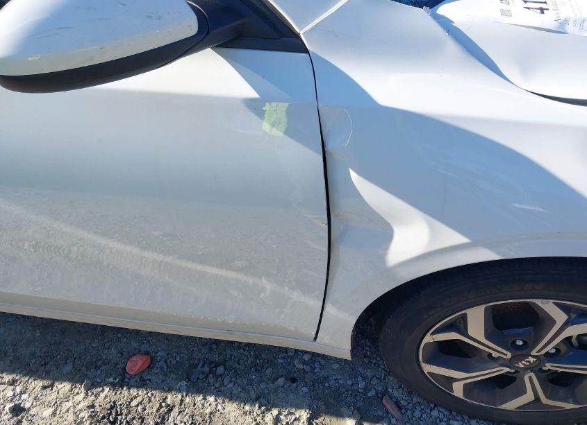 Photo 18 of 2021 Kia Forte LXS (VIN 3KPF24AD9ME311548)