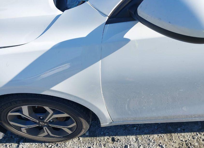 Photo 19 of 2021 Kia Forte LXS (VIN 3KPF24AD9ME311548)