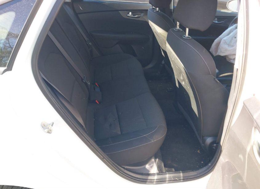 Photo 8 of 2021 Kia Forte LXS (VIN 3KPF24AD9ME311548)