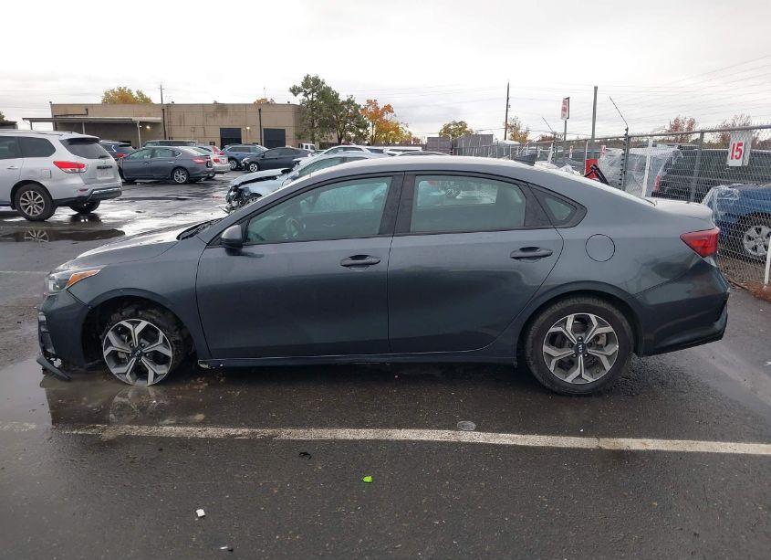 Photo 14 of 2021 Kia Forte LXS (VIN 3KPF24AD9ME311646)