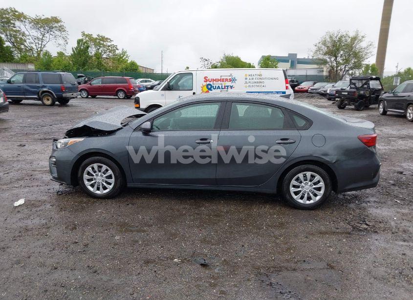 Photo 14 of 2021 Kia Forte FE (VIN 3KPF24AD9ME325126)