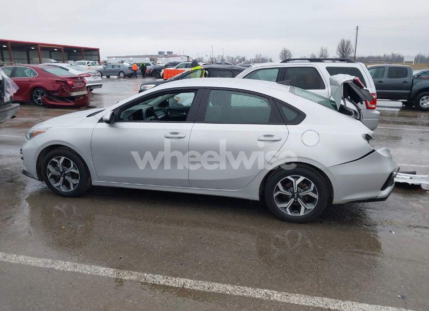 Photo 14 of 2021 Kia Forte LXS (VIN 3KPF24AD9ME327281)