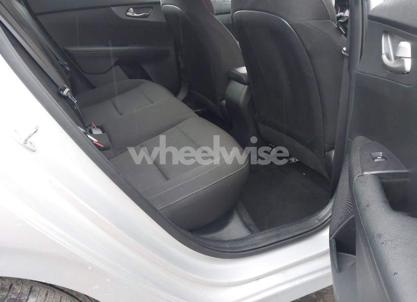 Photo 8 of 2021 Kia Forte LXS (VIN 3KPF24AD9ME327281)