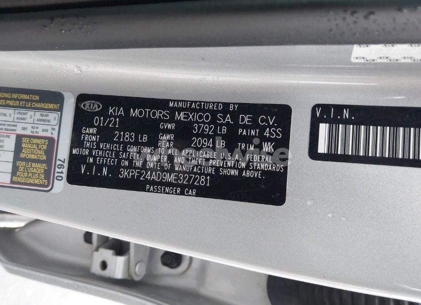 Photo 9 of 2021 Kia Forte LXS (VIN 3KPF24AD9ME327281)