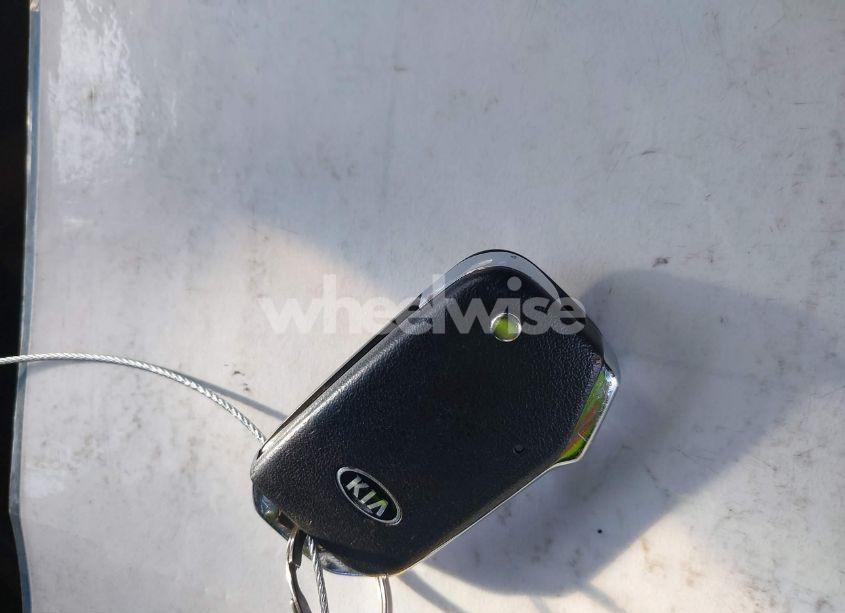 Photo 11 of 2021 Kia Forte LXS (VIN 3KPF24AD9ME355243)