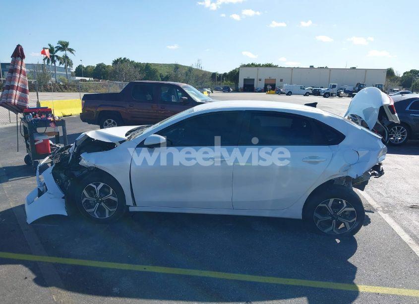 Photo 14 of 2021 Kia Forte LXS (VIN 3KPF24AD9ME355243)