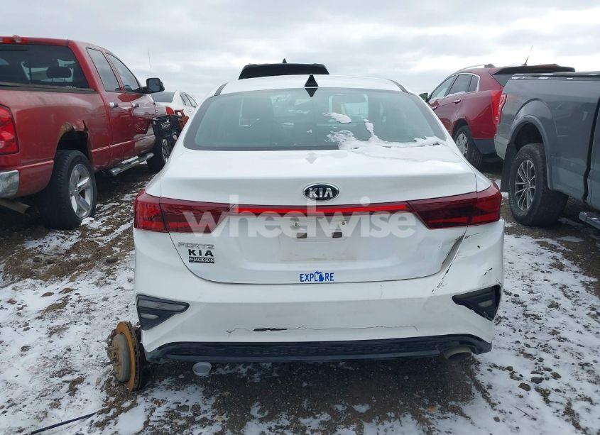 Photo 16 of 2021 Kia Forte LXS (VIN 3KPF24AD9ME370020)
