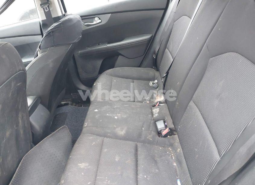 Photo 8 of 2021 Kia Forte LXS (VIN 3KPF24AD9ME370020)