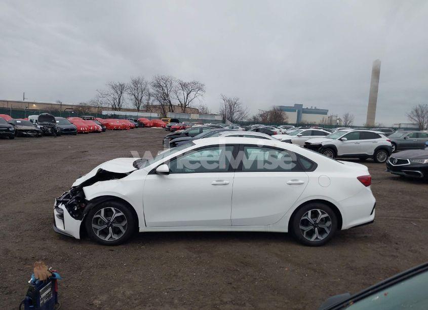Photo 14 of 2021 Kia Forte LXS (VIN 3KPF24AD9ME375069)