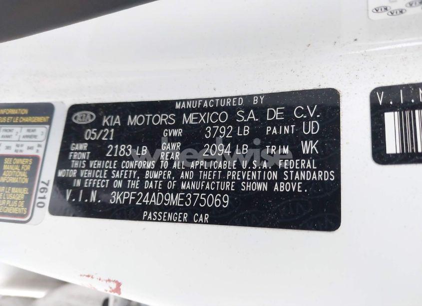 Photo 9 of 2021 Kia Forte LXS (VIN 3KPF24AD9ME375069)