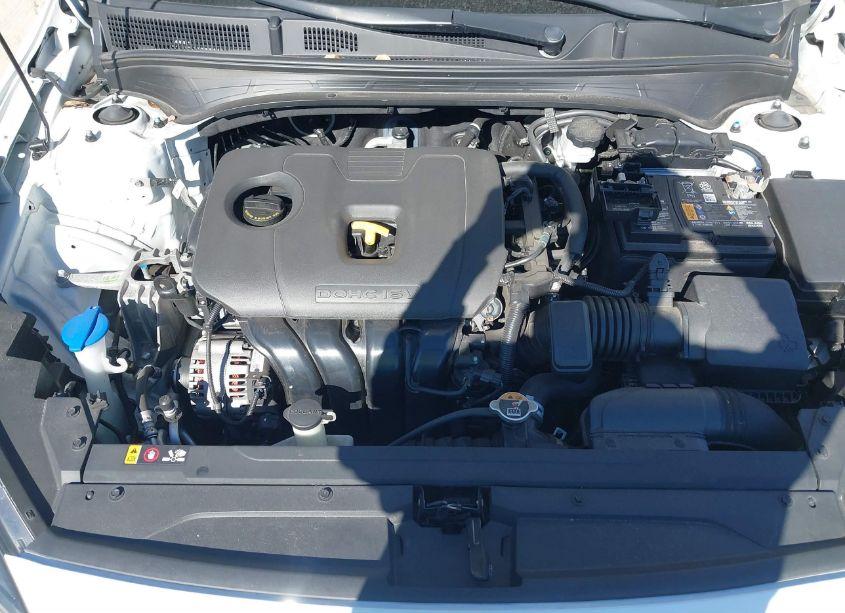 Photo 10 of 2022 Kia Forte LXS (VIN 3KPF24AD9NE430654)