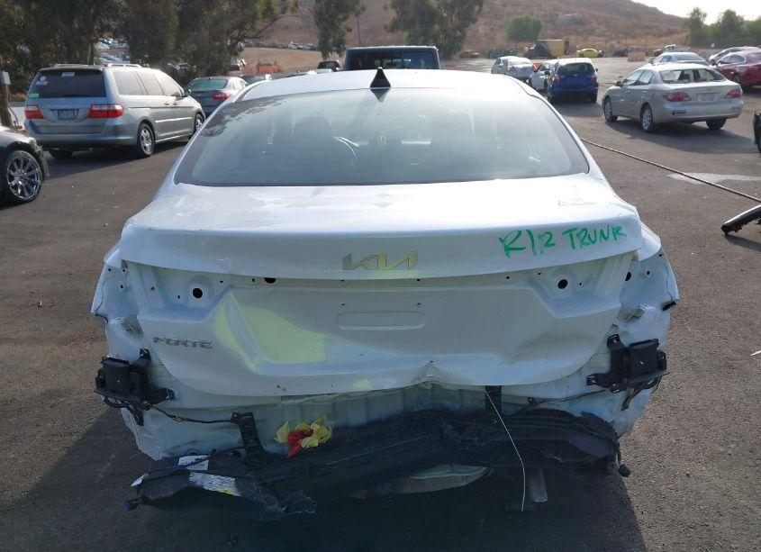 Photo 16 of 2022 Kia Forte LXS (VIN 3KPF24AD9NE433540)