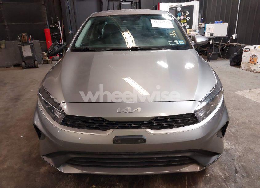 Photo 12 of 2022 Kia Forte LXS (VIN 3KPF24AD9NE457692)